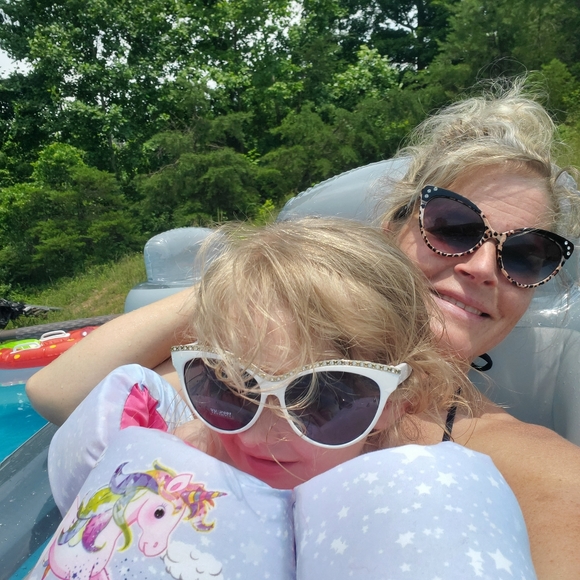 Meet your Posher, Nattily - Picture 4 of 9